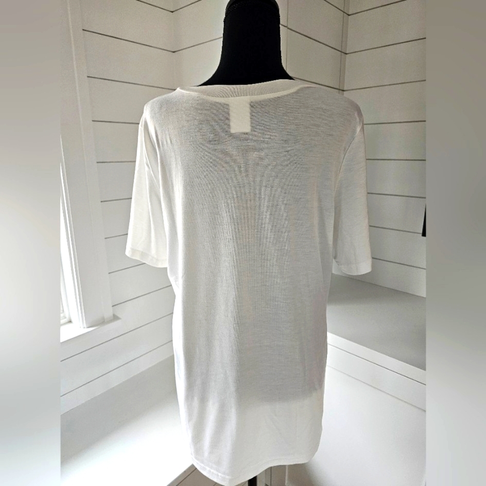 Super Soft Casual Graphic Tee Shirt - Picture 3 of 5